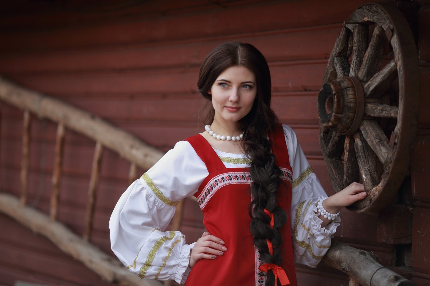 Girls in Slavic costumes in Joinville